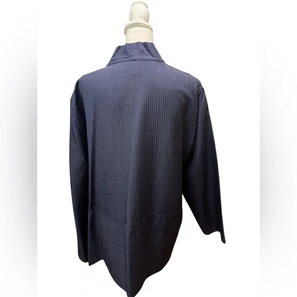Eileen Fisher Navy Blue Open front Silk Jacket. Size 2X. EUC